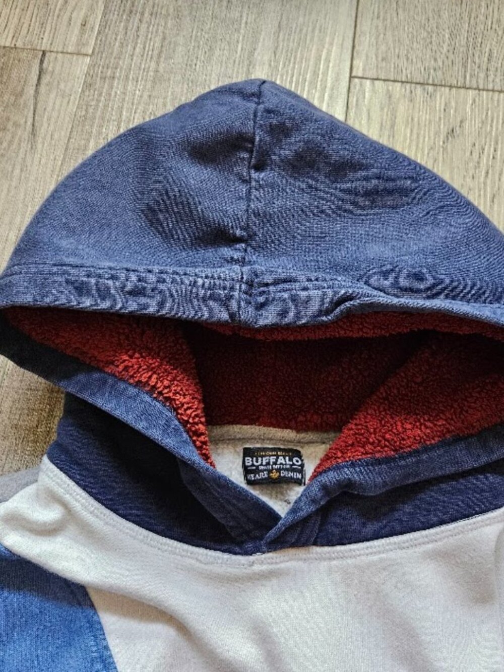 Buffalo David Bitton Hoodie Mens Medium Colorblock Pullover Sherpa Hood Graphic - Picture 3 of 6